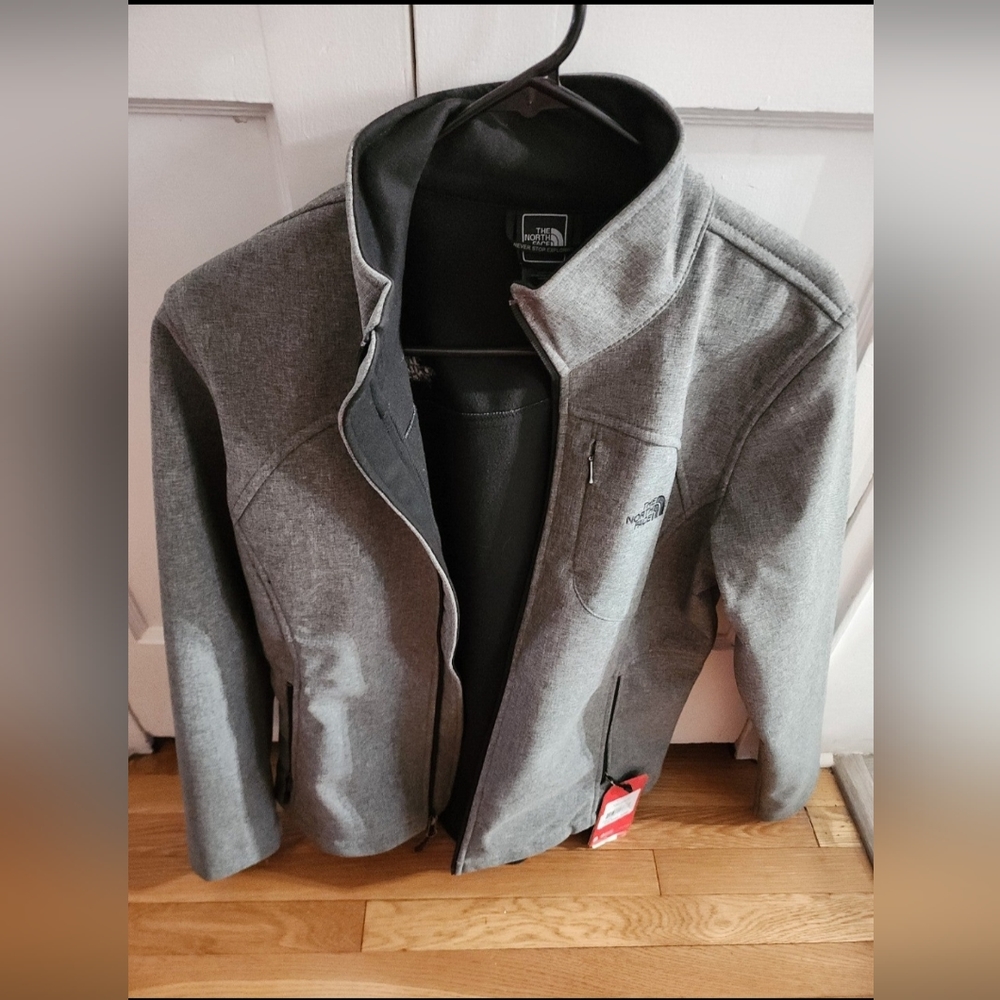 Jacket- Women's Northface